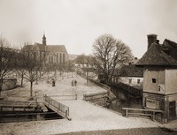 A view of the basilica of the Assumption of the Virgin Mary on today's Mendlovo náměstí (1896) © Brno City Archive